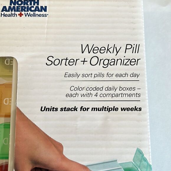 Weekly Pill Sorter & Organizer - Picture 2 of 4